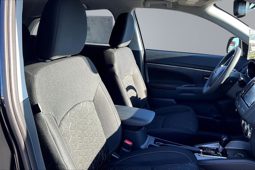 2027 Mitsubishi Outlander Sport 2.0 S