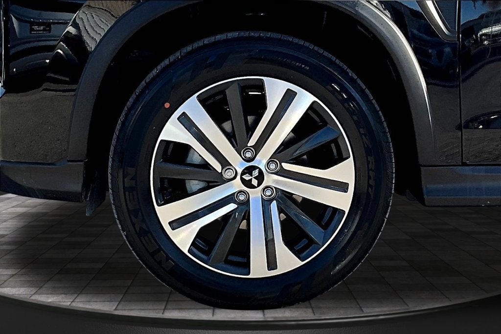 2027 Mitsubishi Outlander Sport 2.0 ES
