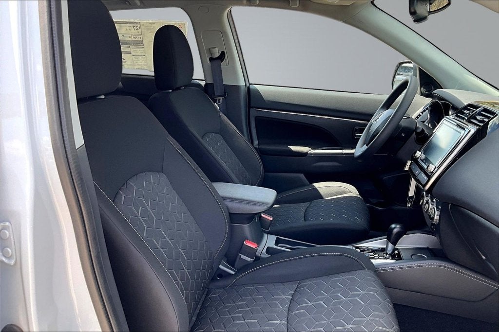 2027 Mitsubishi Outlander Sport 2.0 ES