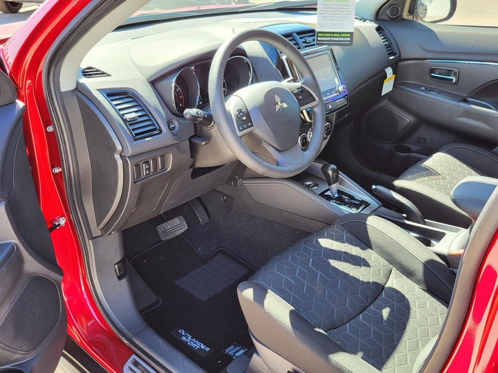 2026 Mitsubishi Outlander Sport ES