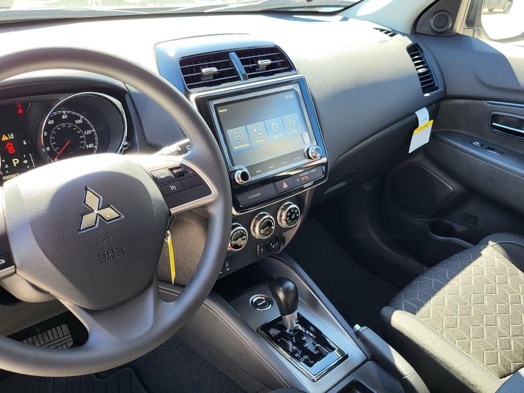 2026 Mitsubishi Outlander Sport ES