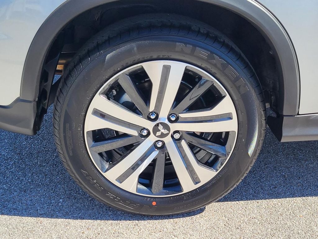 2026 Mitsubishi Outlander Sport ES