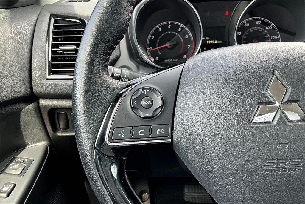 2025 Mitsubishi Outlander Sport 2.0 LE