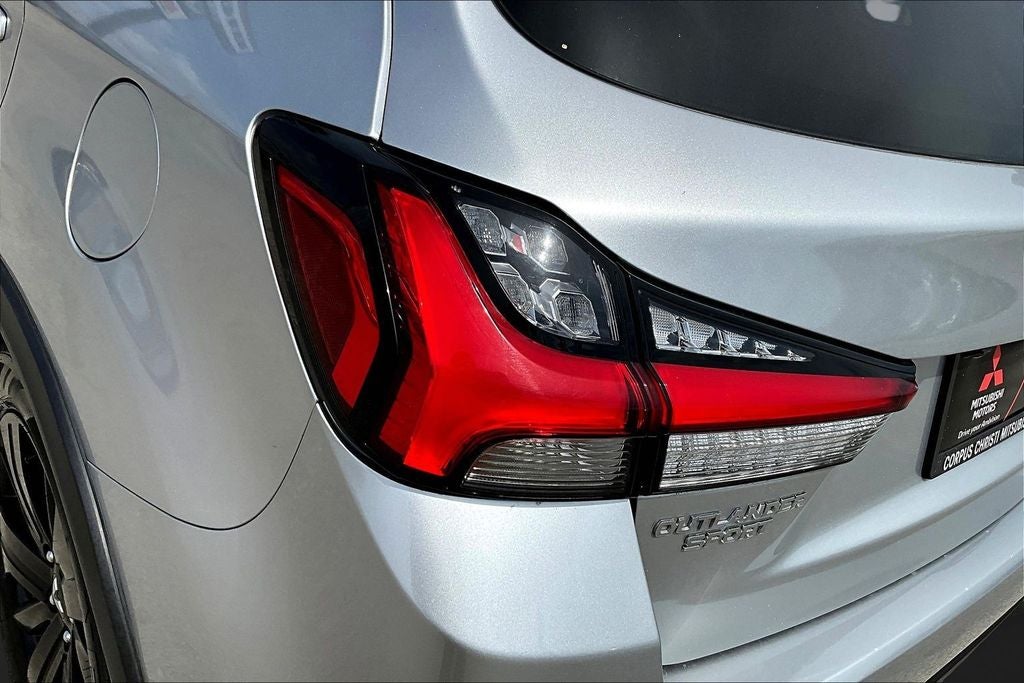 2025 Mitsubishi Outlander Sport 2.0 LE