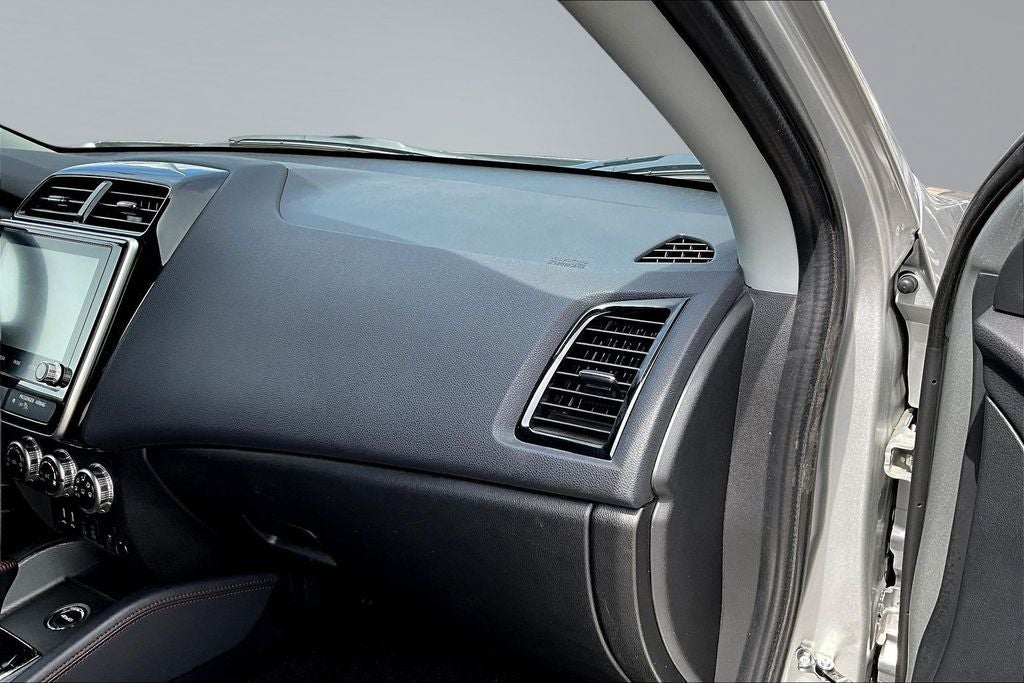 2025 Mitsubishi Outlander Sport 2.0 LE
