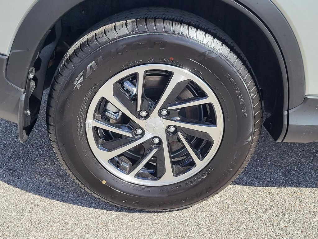 2026 Mitsubishi Eclipse Cross ES