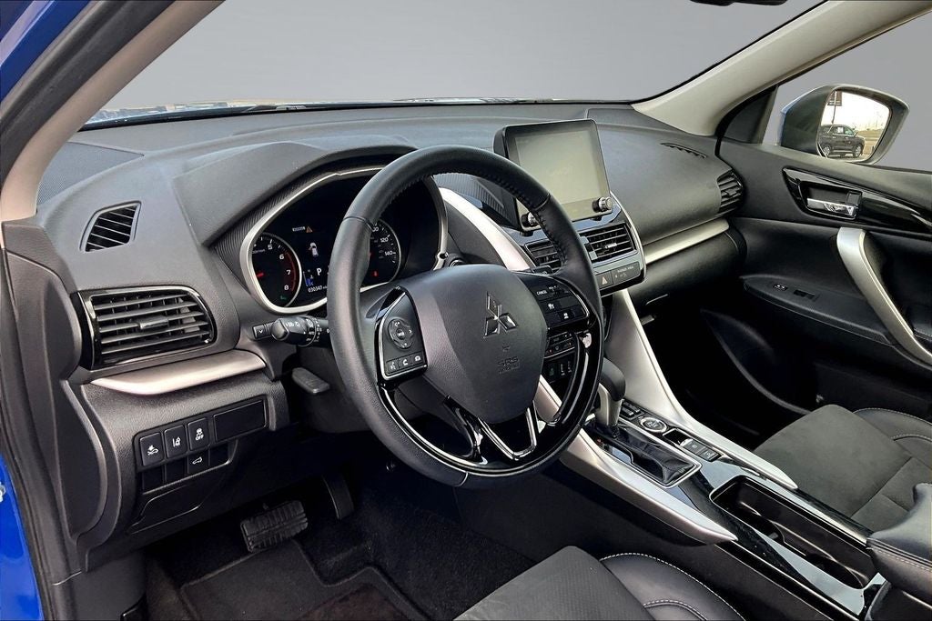 2025 Mitsubishi Eclipse Cross SE