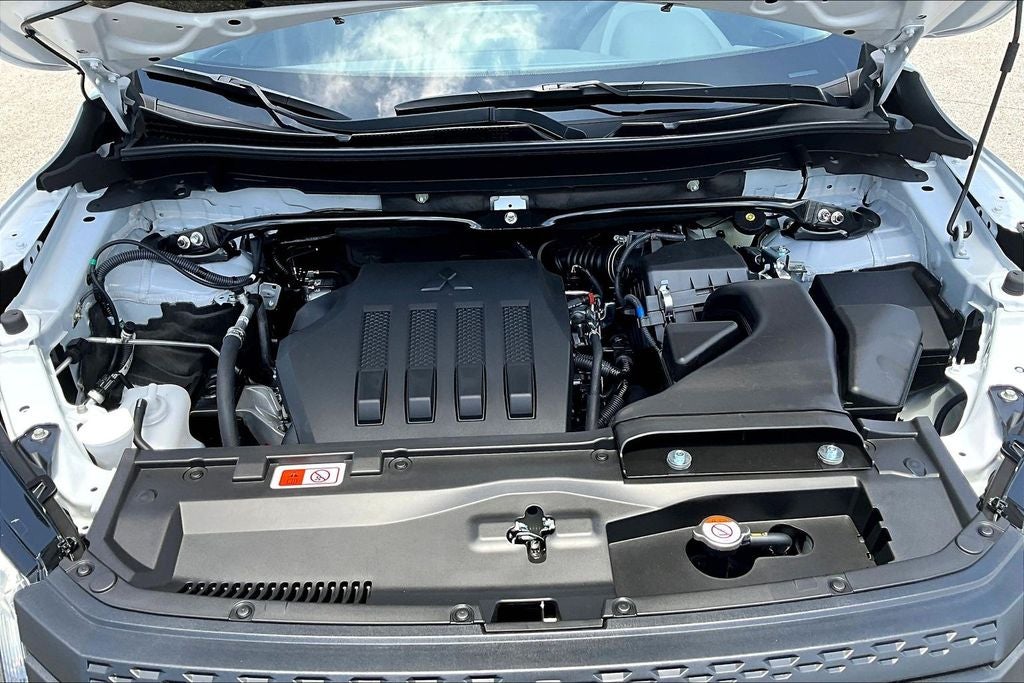 2026 Mitsubishi Eclipse Cross SE