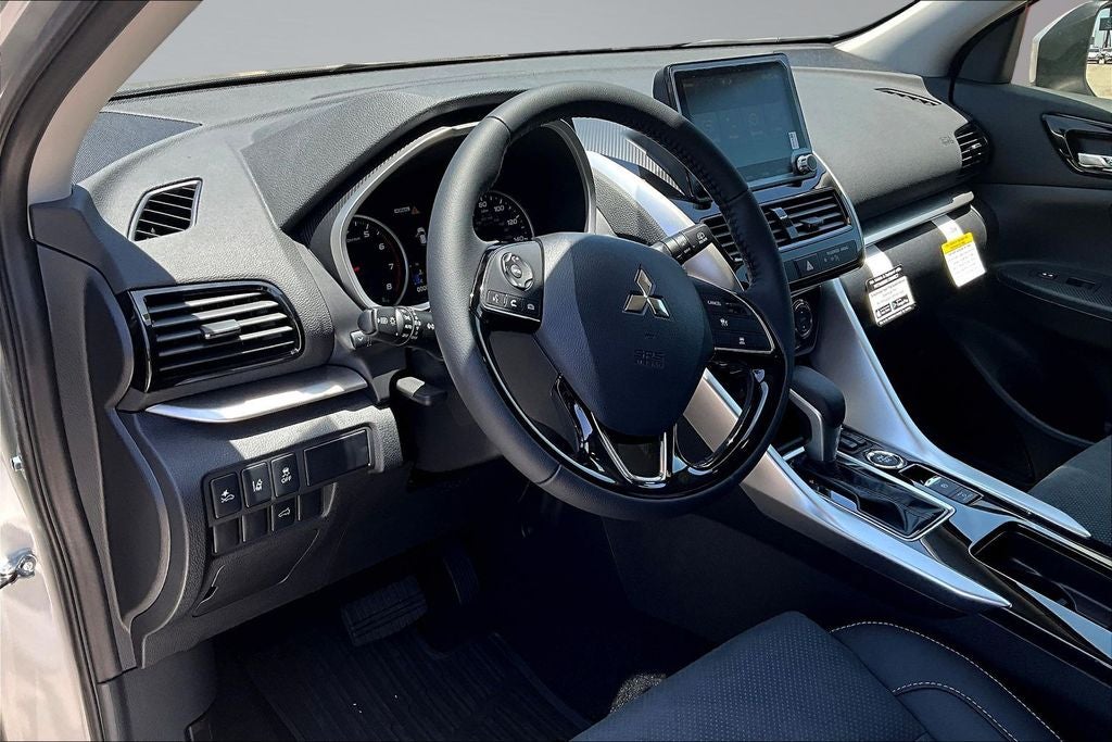 2026 Mitsubishi Eclipse Cross SE