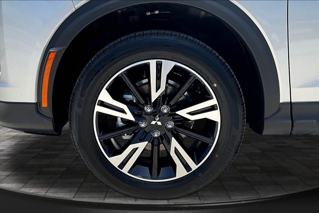 2026 Mitsubishi Eclipse Cross SE