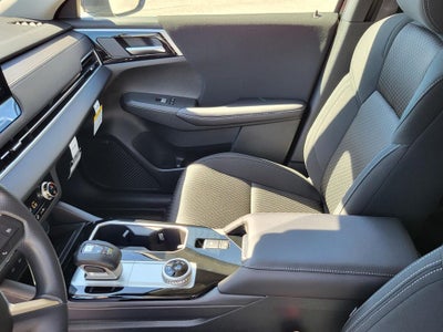 2025 Mitsubishi Outlander ES