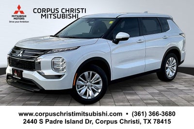 2026 Mitsubishi Outlander ES