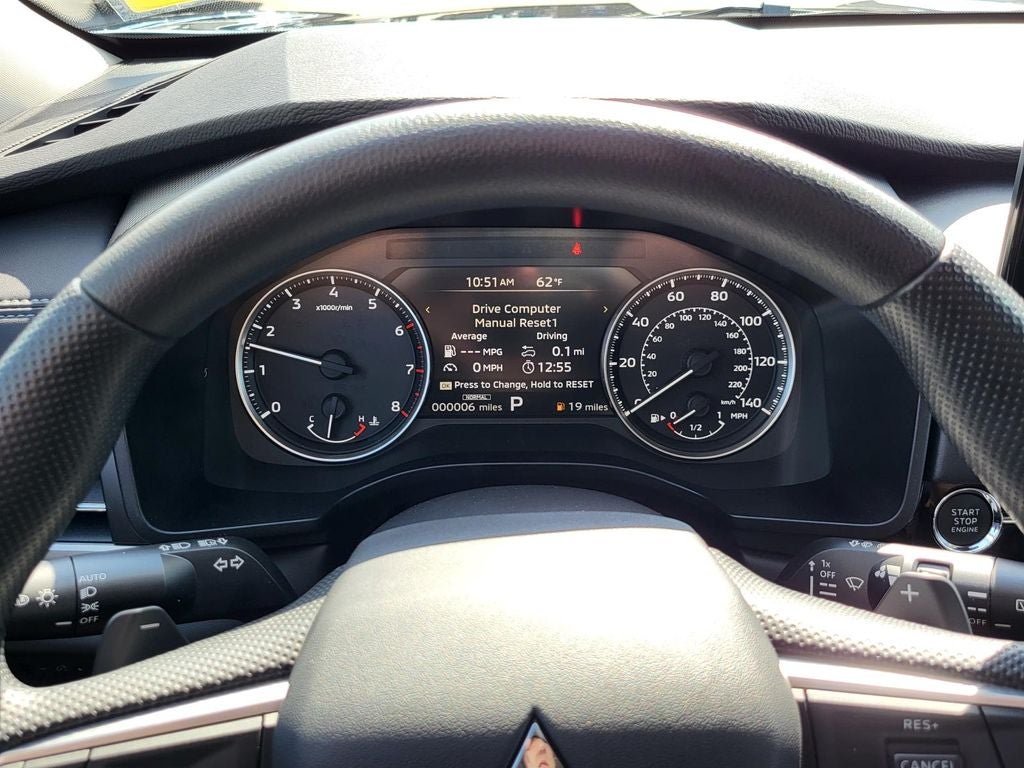 2026 Mitsubishi Outlander ES