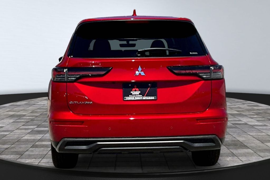 2026 Mitsubishi Outlander ES