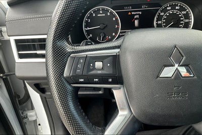 2022 Mitsubishi Outlander SEL