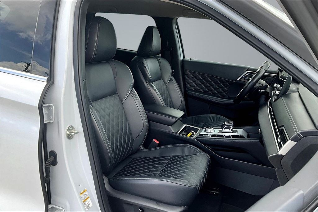 2022 Mitsubishi Outlander SEL