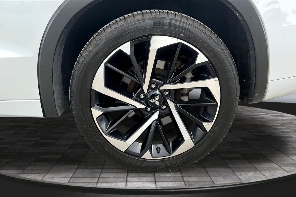 2022 Mitsubishi Outlander SEL