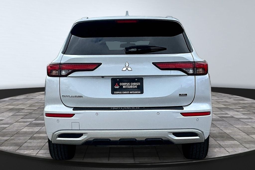 2022 Mitsubishi Outlander SEL