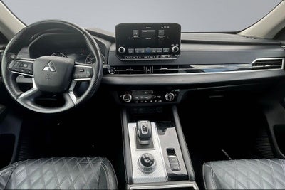 2022 Mitsubishi Outlander SEL