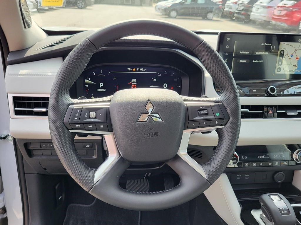 2025 Mitsubishi Outlander SE