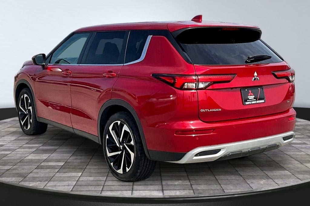 2024 Mitsubishi Outlander SE