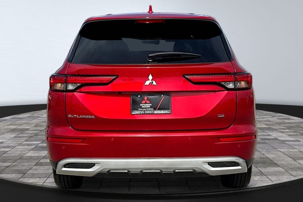 2024 Mitsubishi Outlander SE