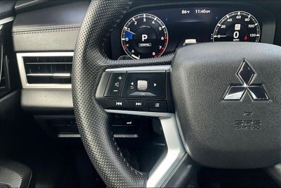 2024 Mitsubishi Outlander SE Black Edition