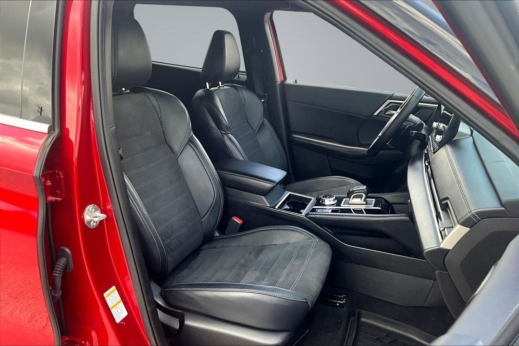 2024 Mitsubishi Outlander SE Black Edition