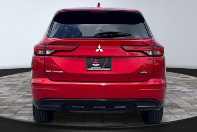 2024 Mitsubishi Outlander SE Black Edition