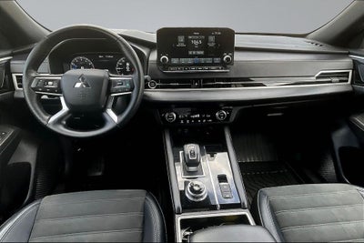 2024 Mitsubishi Outlander SE Black Edition