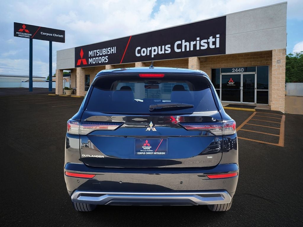 2026 Mitsubishi Outlander SE