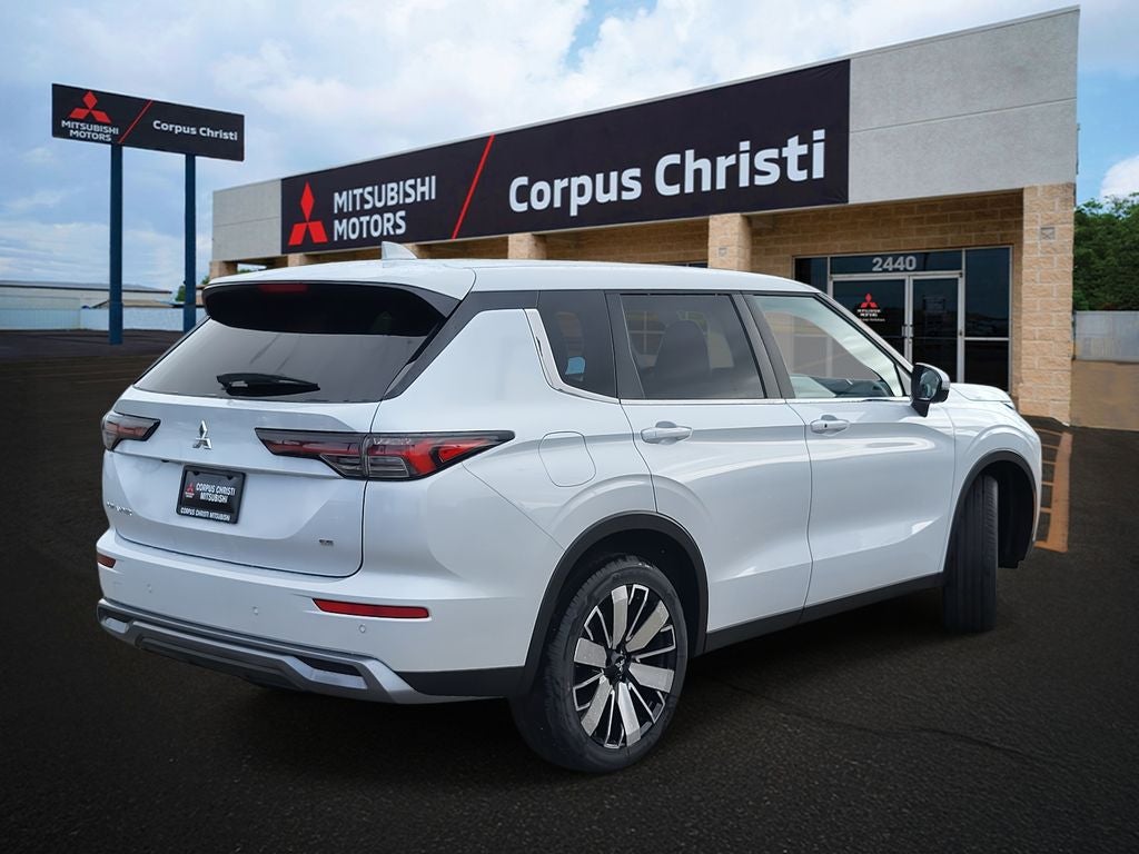 2026 Mitsubishi Outlander SE