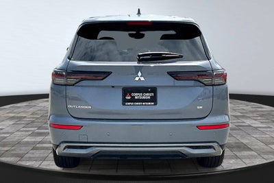 2026 Mitsubishi Outlander SE