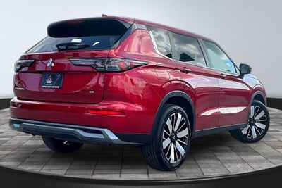 2026 Mitsubishi Outlander SE