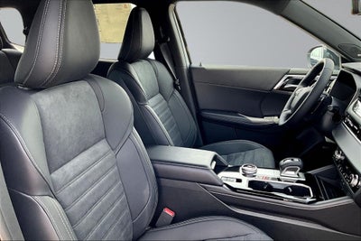 2026 Mitsubishi Outlander LE