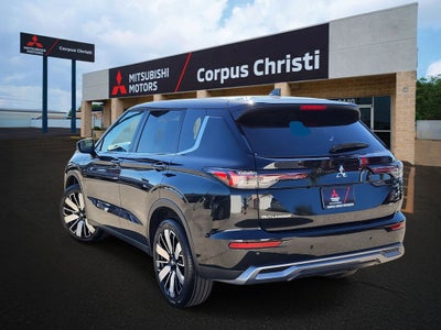 2026 Mitsubishi Outlander SE