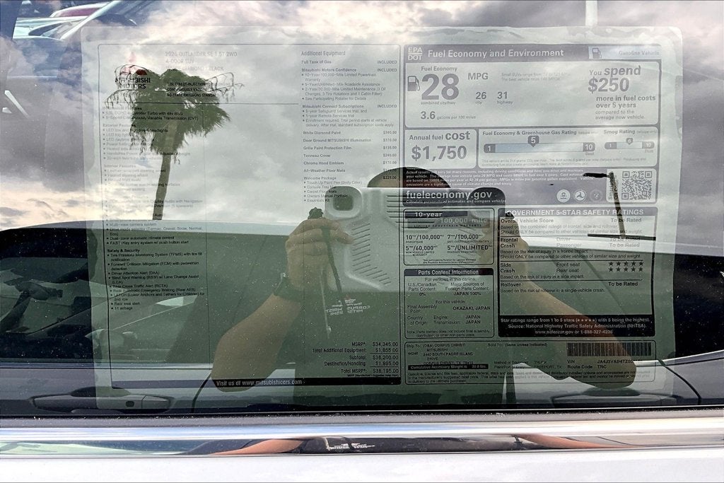 2026 Mitsubishi Outlander SE