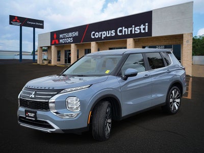 2026 Mitsubishi Outlander SE
