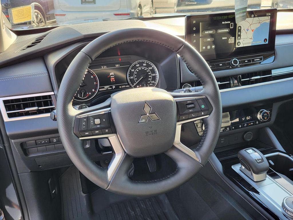 2026 Mitsubishi Outlander SE
