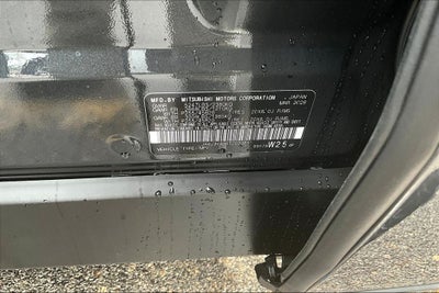 2026 Mitsubishi Outlander SE