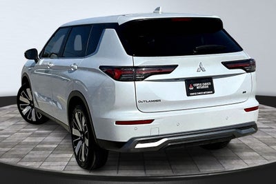 2026 Mitsubishi Outlander SE