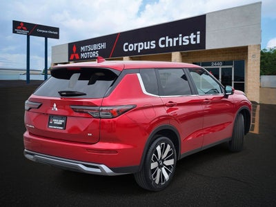 2026 Mitsubishi Outlander SE