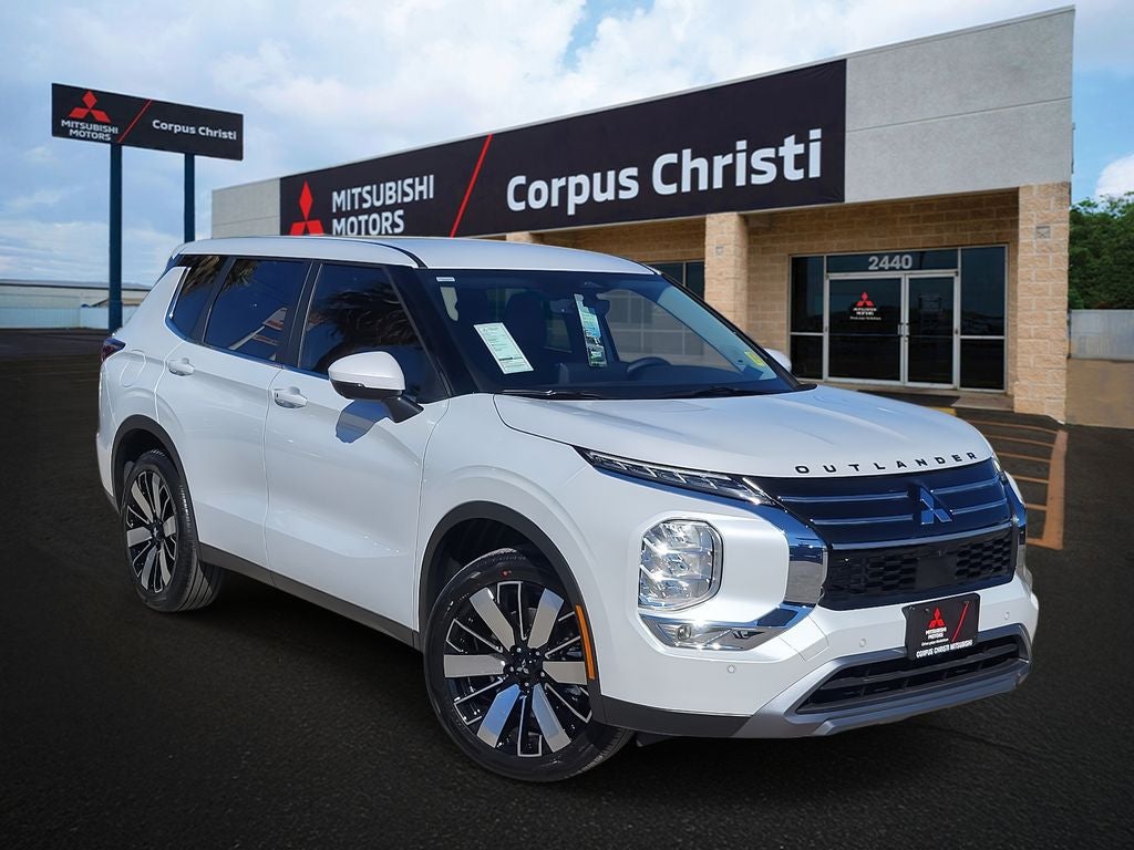 2026 Mitsubishi Outlander SE