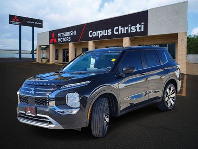 2026 Mitsubishi Outlander SE