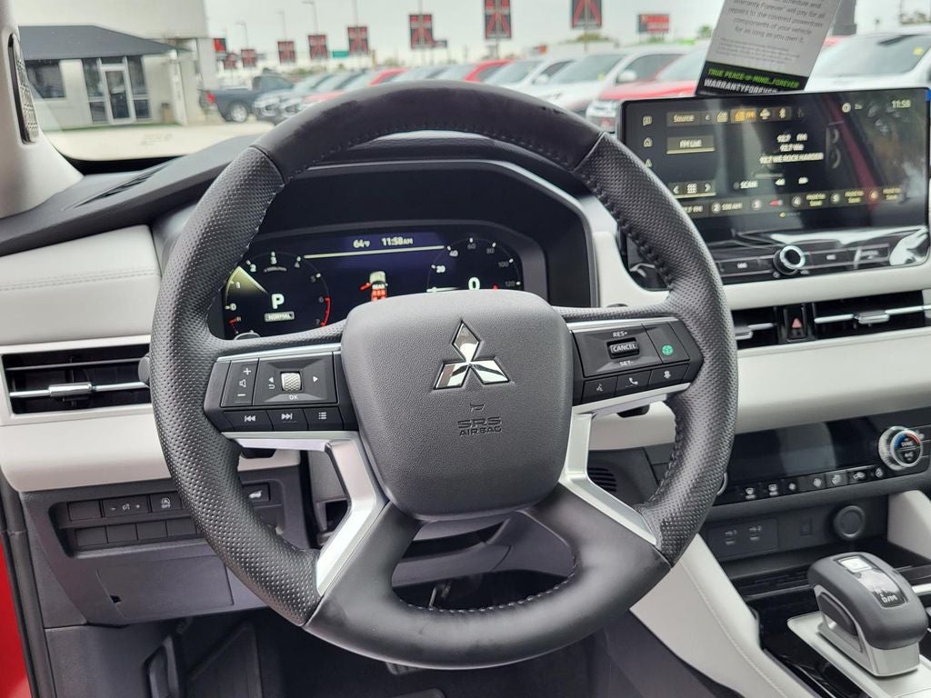 2026 Mitsubishi Outlander SE