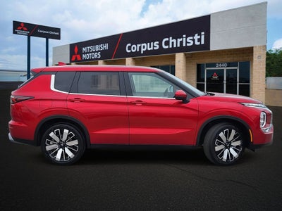 2026 Mitsubishi Outlander SE