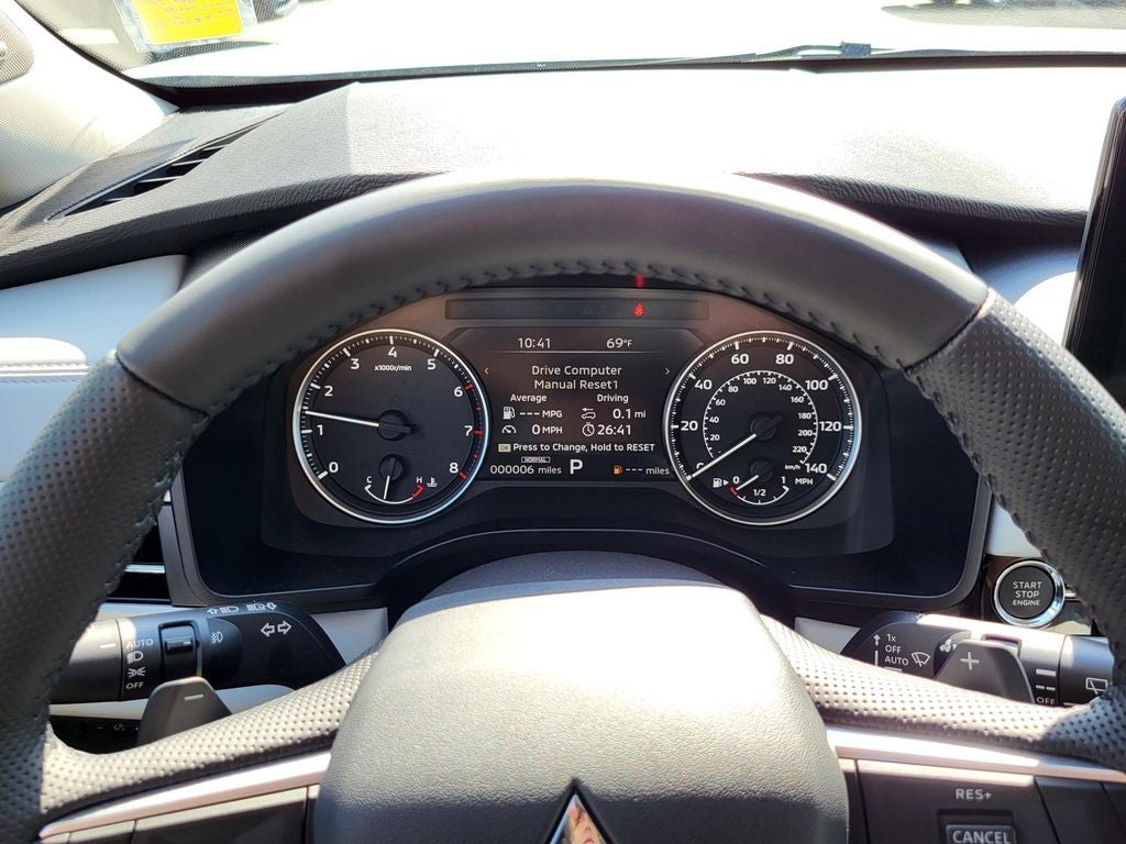 2026 Mitsubishi Outlander SE