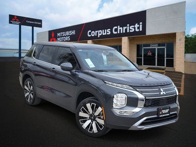 2026 Mitsubishi Outlander SE