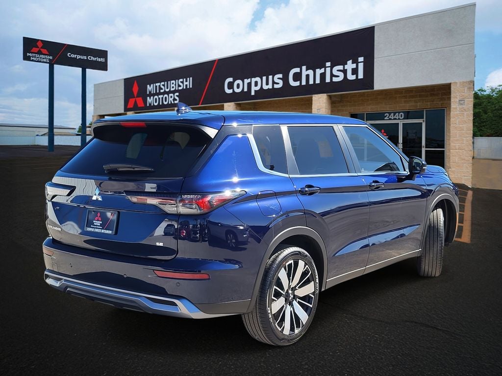 2026 Mitsubishi Outlander SE