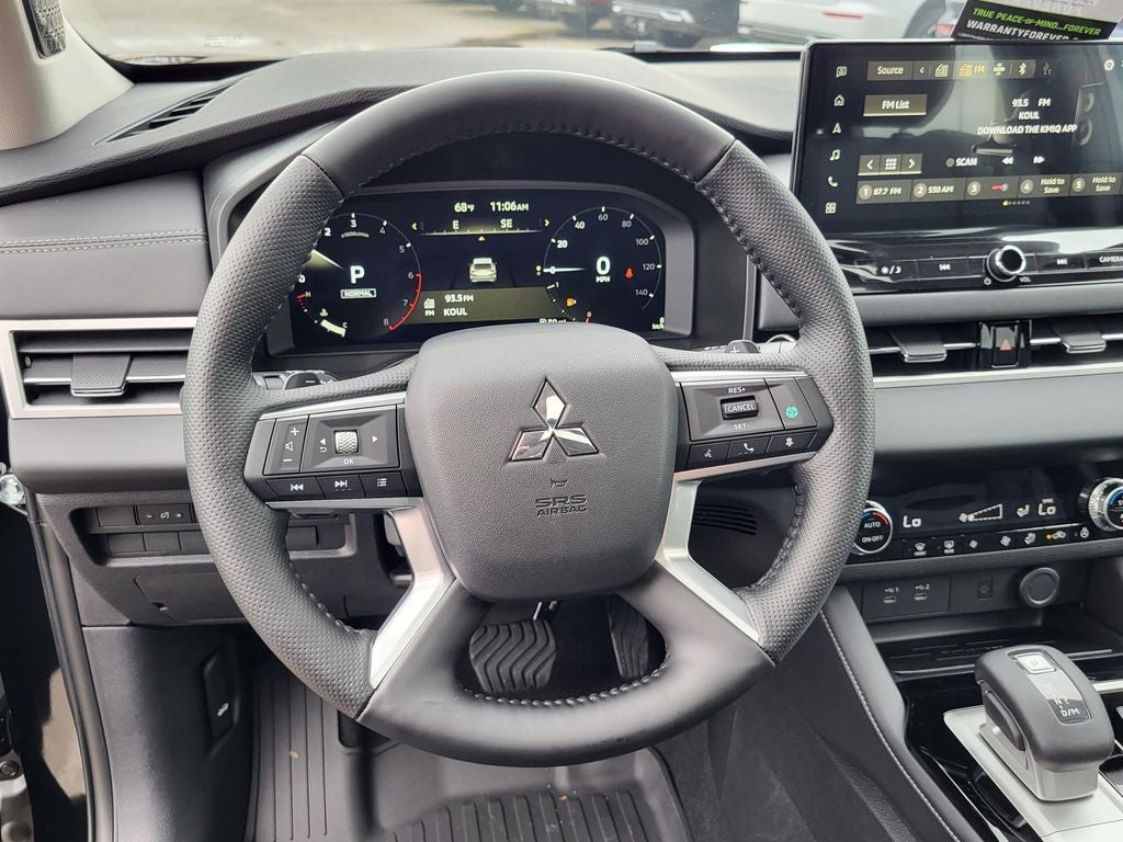 2026 Mitsubishi Outlander SE